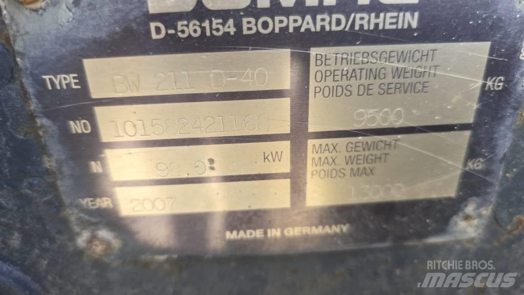 Bomag BW 211 D-40 Tandemjyrät
