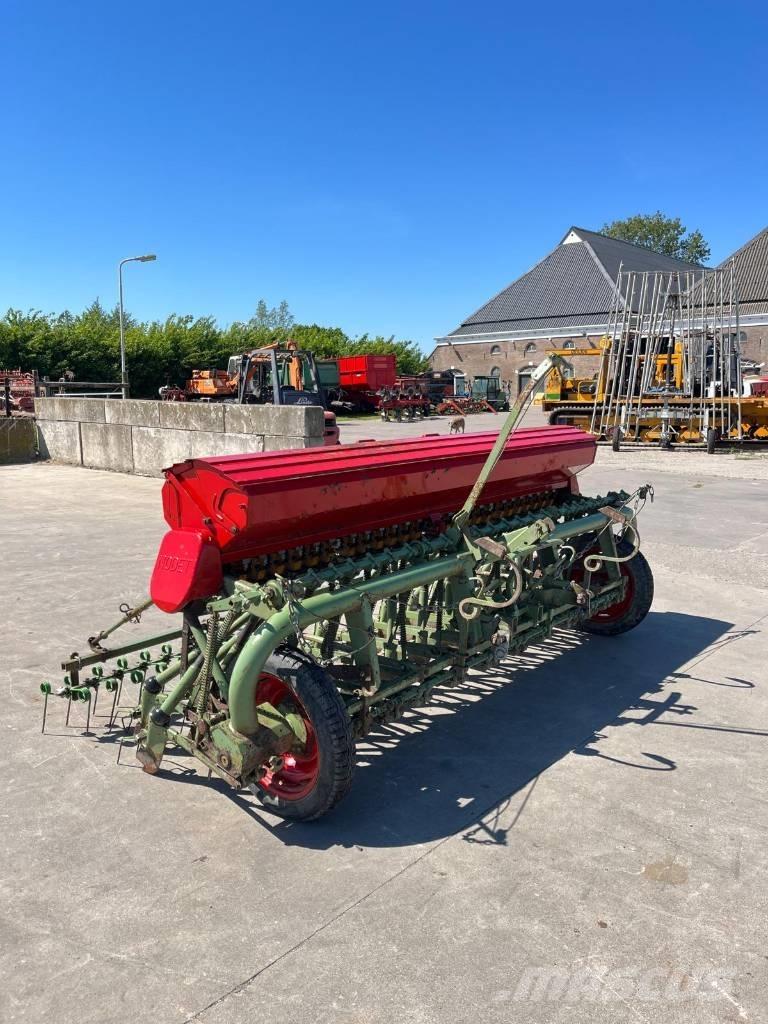 Nodet Zaaimachine Kylvökoneet