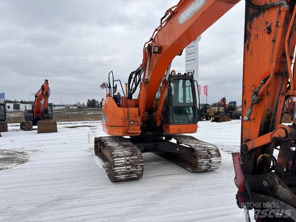 Doosan DX225 LC R Telakaivukoneet