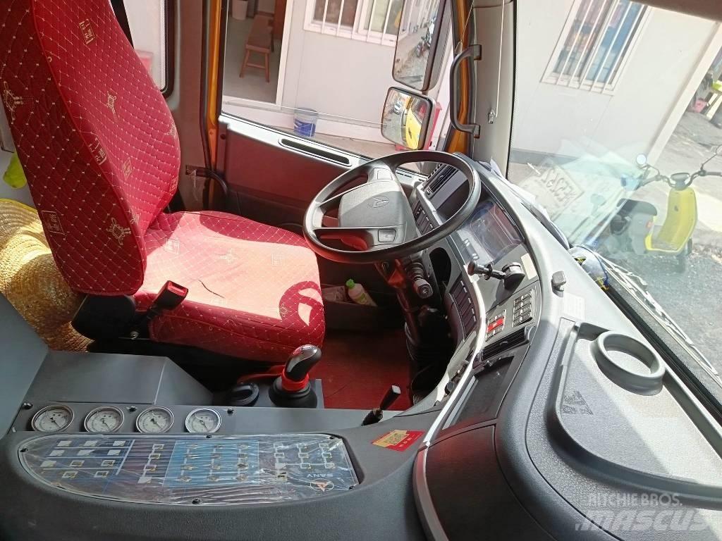 Sany SAC3000T Mobiilinosturit