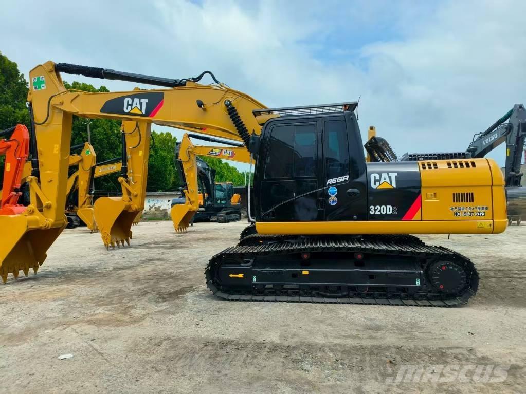 CAT 320 D Telakaivukoneet