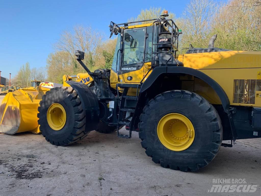 Komatsu WA470-8E0 Pyöräkuormaajat