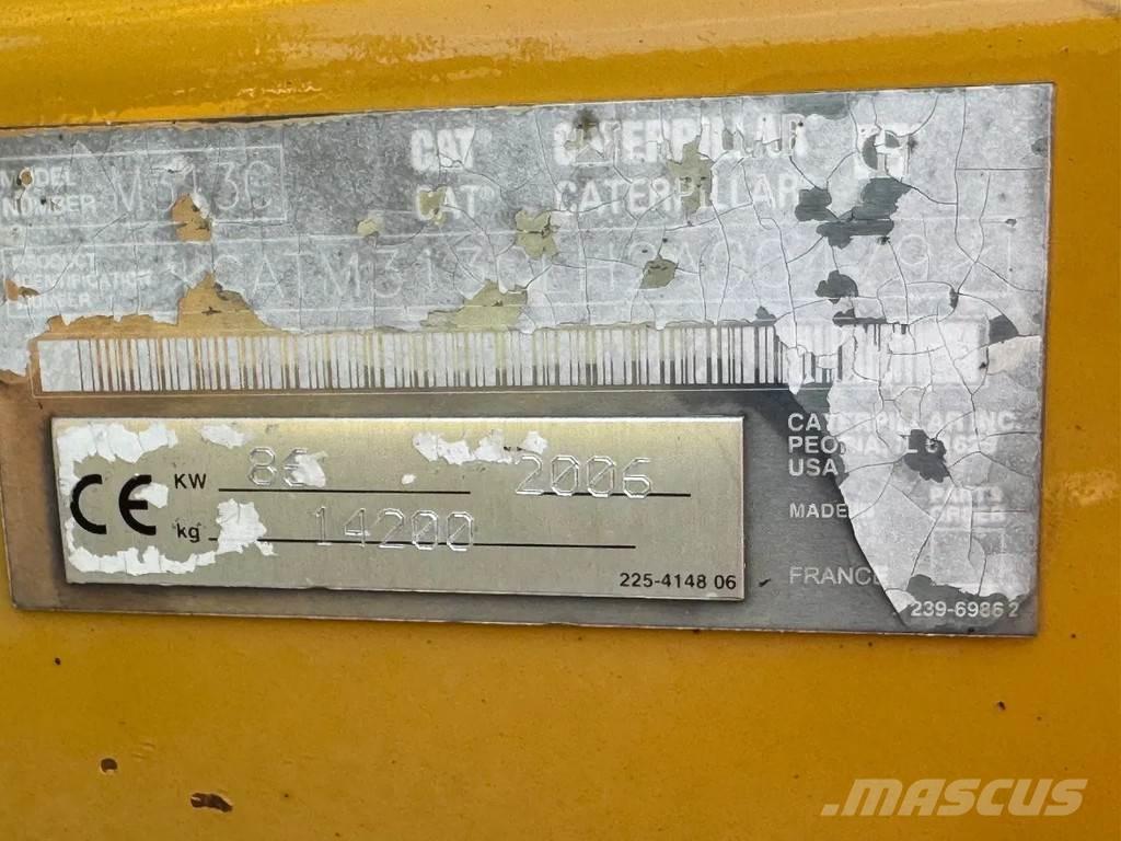 CAT M313C Pyöräkaivukoneet