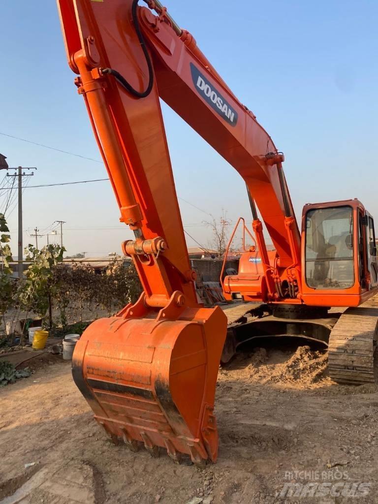 Doosan dh220lc-7 Telakaivukoneet