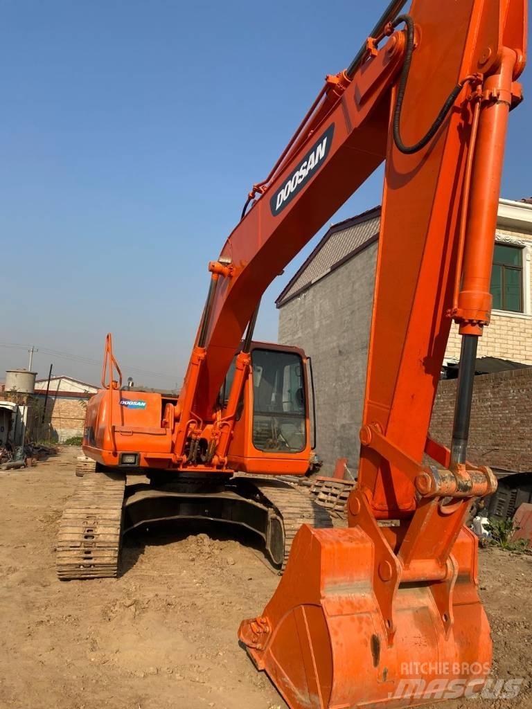 Doosan dh220lc-7 Telakaivukoneet