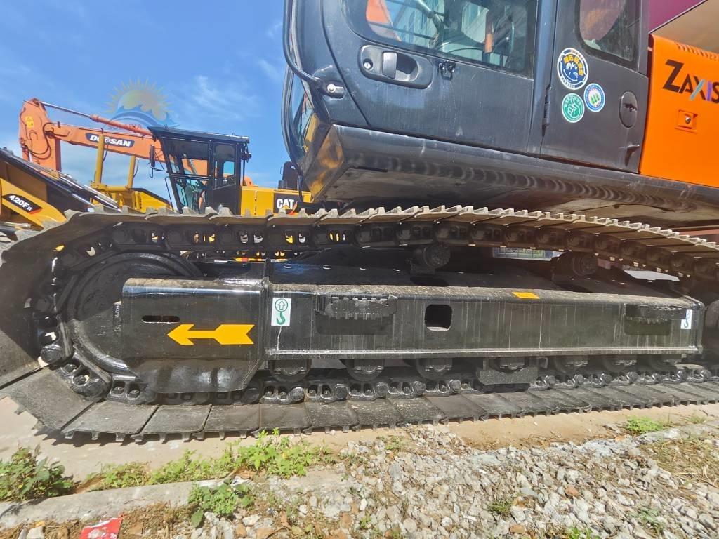Hitachi ZX 130 Telakaivukoneet