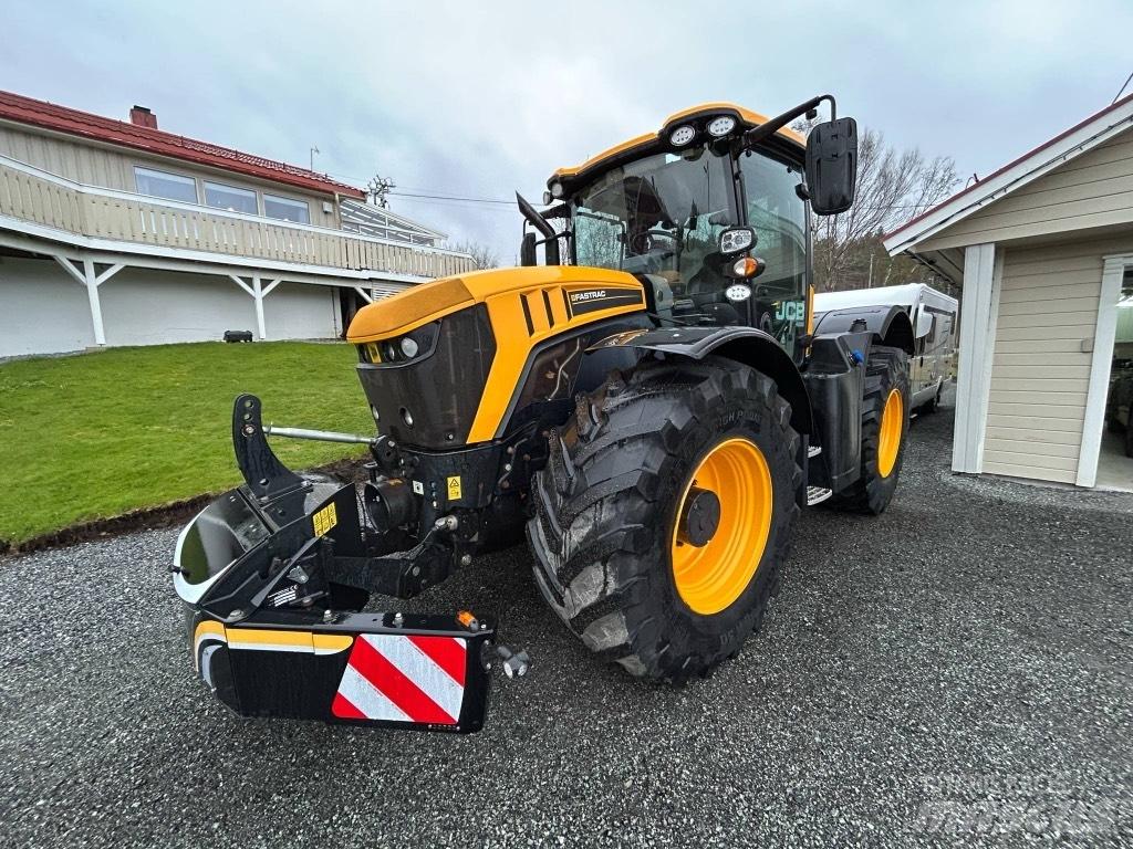 JCB 4220 FASTRAC Traktorit