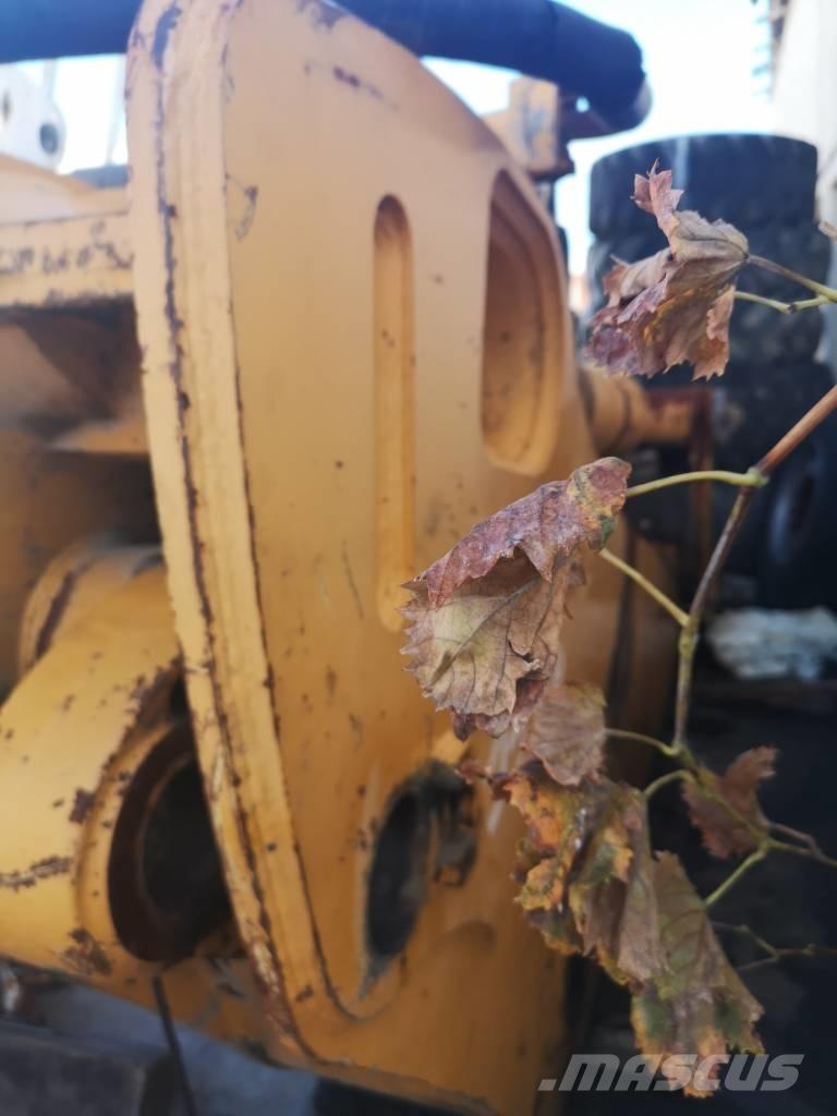Liebherr 974 Telakaivukoneet