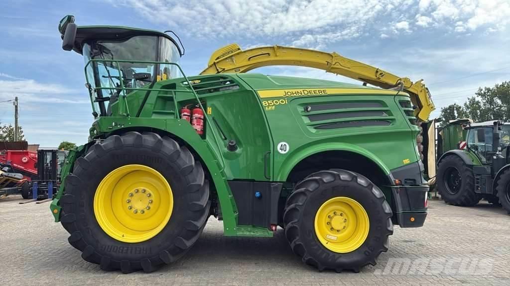 John Deere 8500 0 Harvesterit