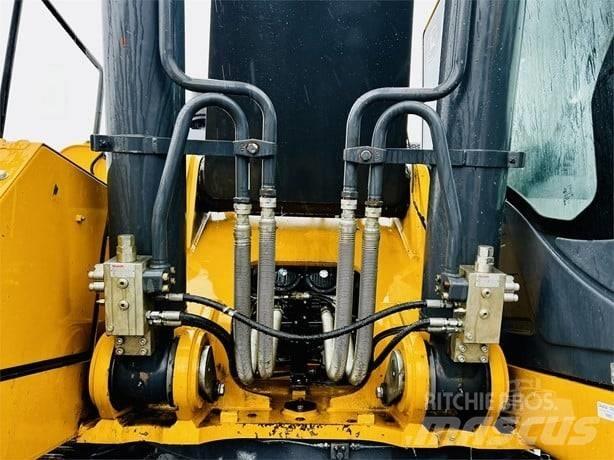 DEERE 470G LC Telakaivukoneet