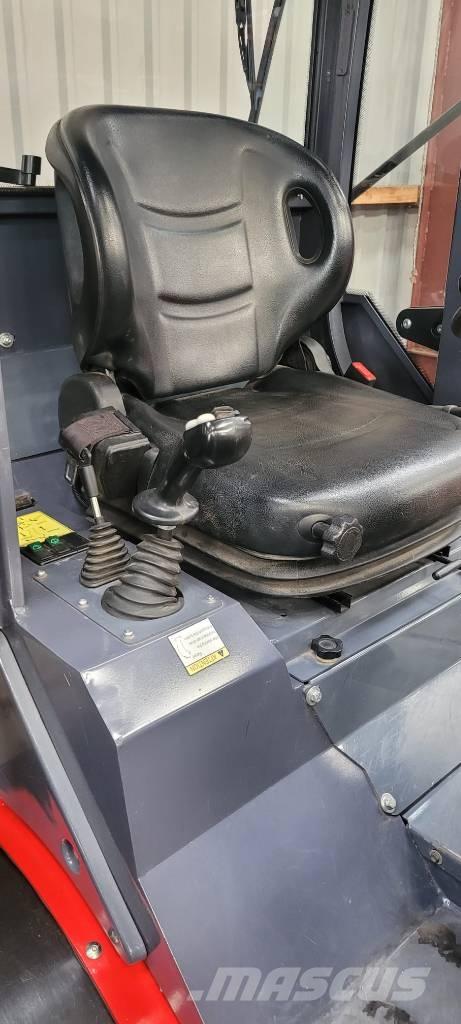 VM Loader 1036 LXC Pienkuormaajat