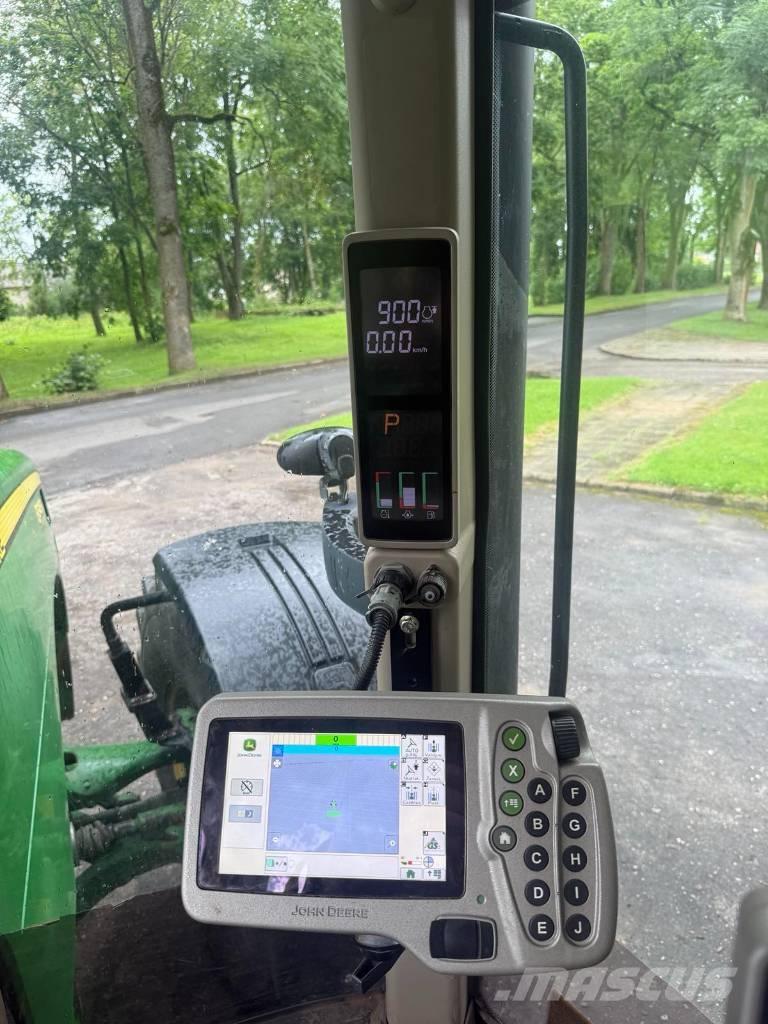 John Deere 8345 R Traktorit