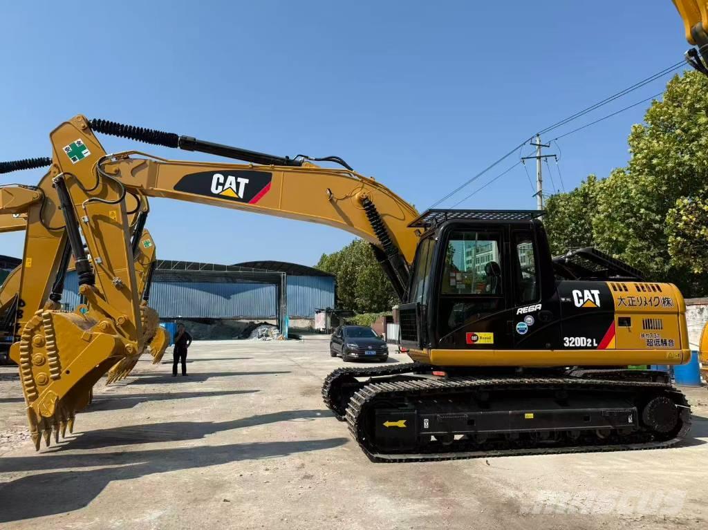 CAT 320 D Telakaivukoneet