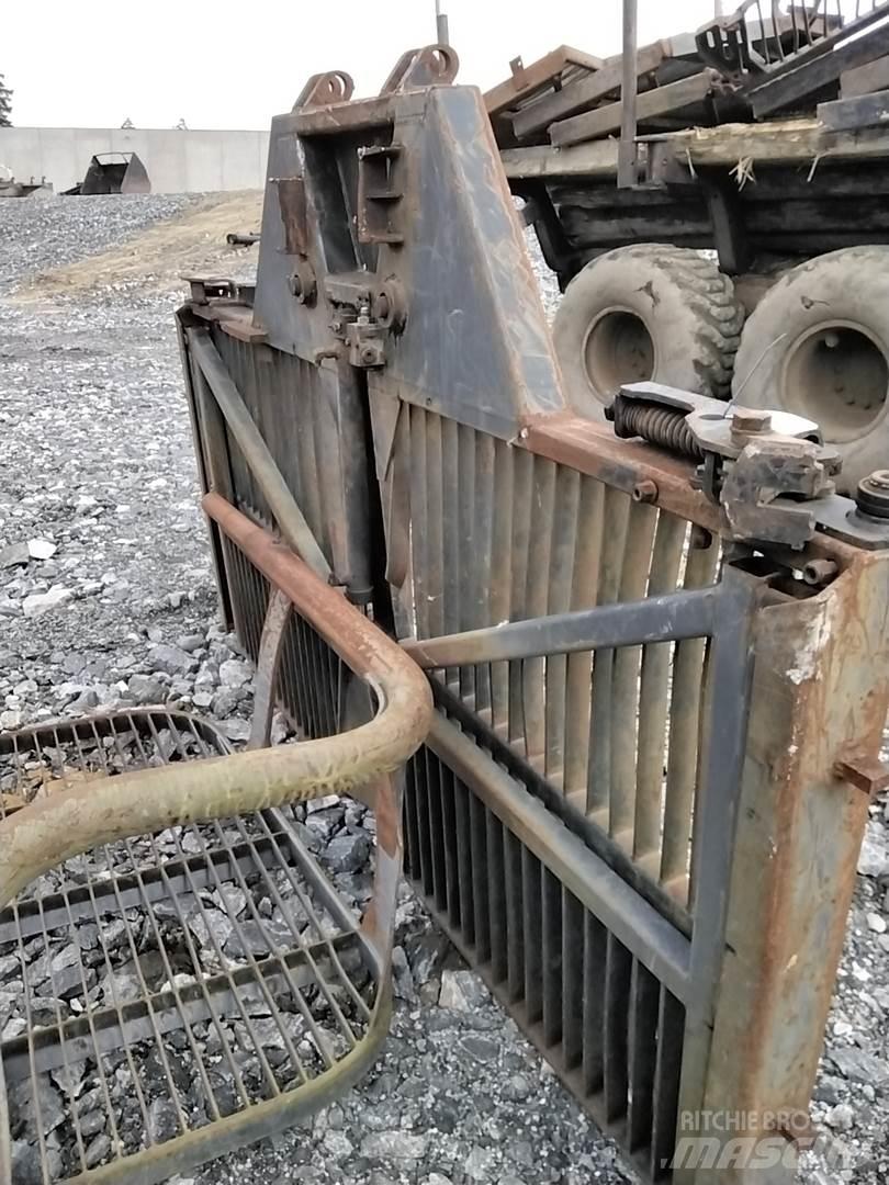 Valmet 860 Muut