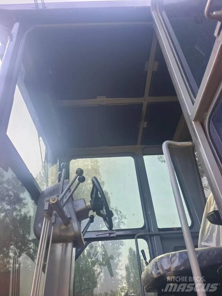 CAT 140H Tiehöylät
