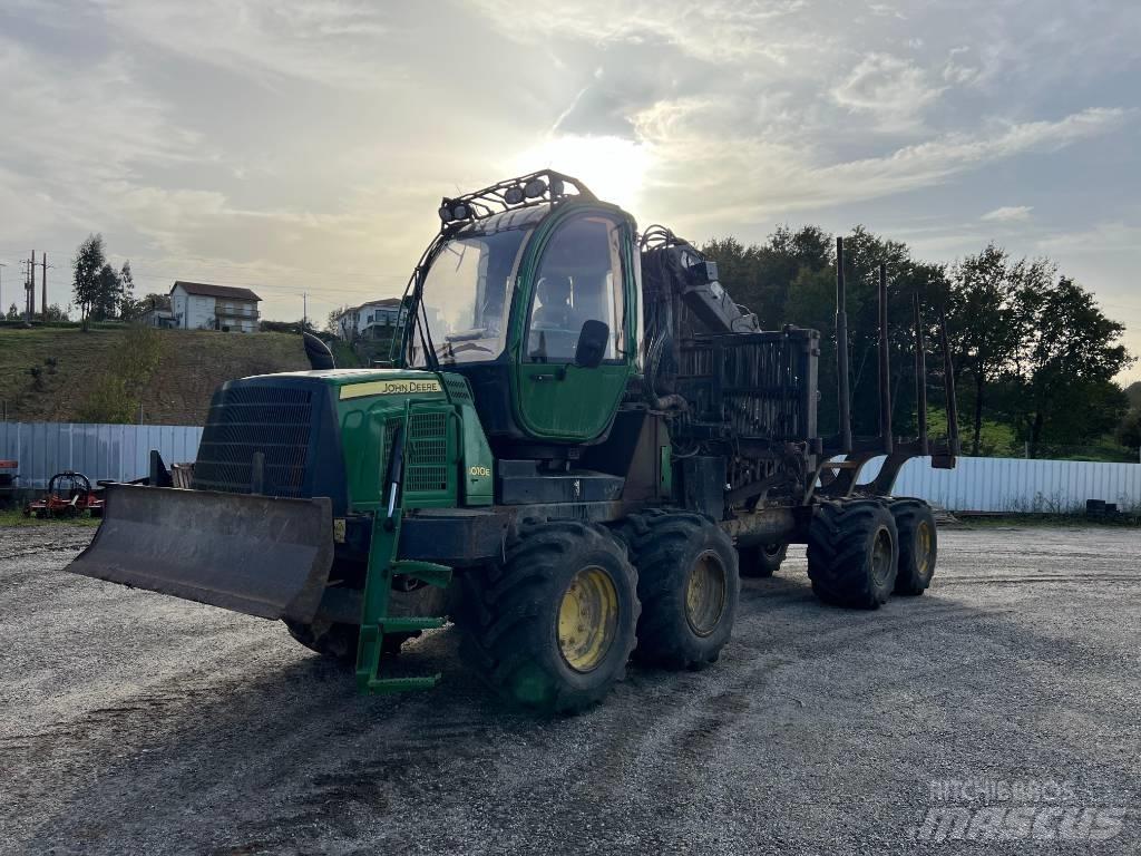 John Deere 1010 E Kuormatraktorit