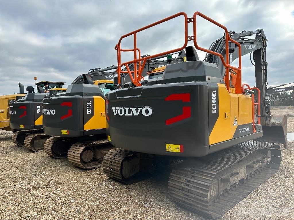 Volvo EC 140 EL Telakaivukoneet