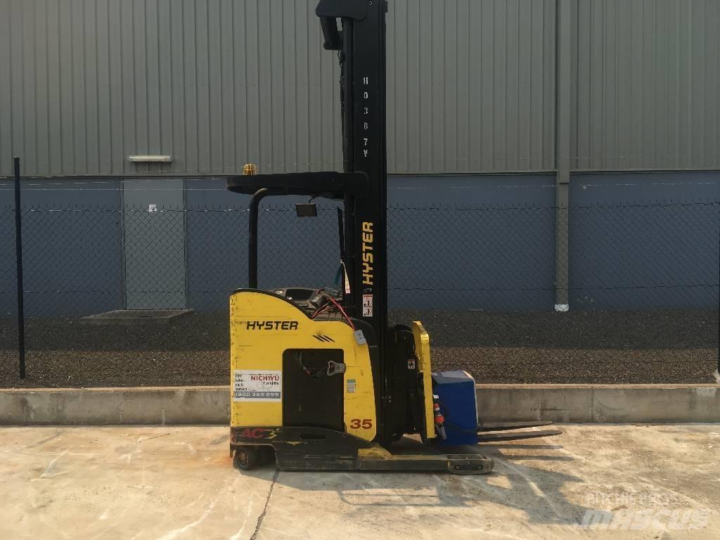Hyster N35ZDR Työntömastotrukit