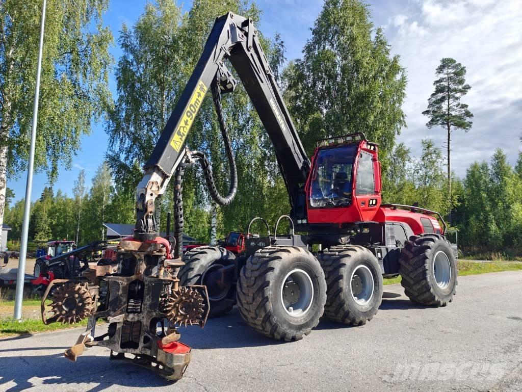 Komatsu 951 Harvesterit