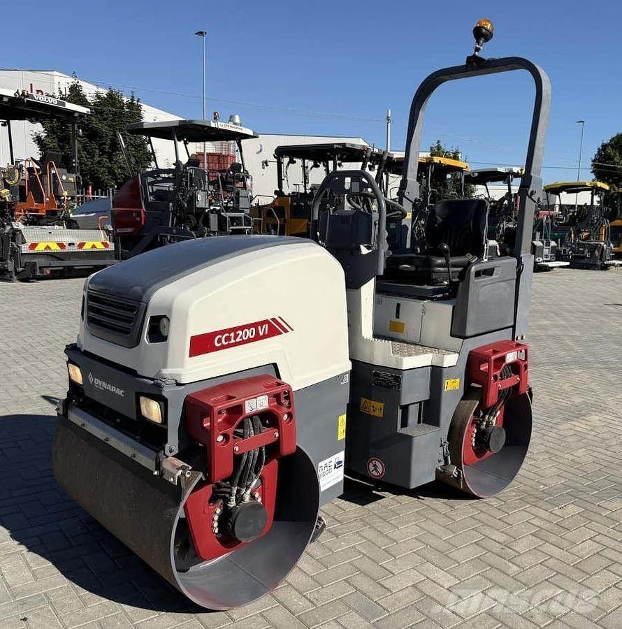Dynapac CC 1200 VI Tandemjyrät