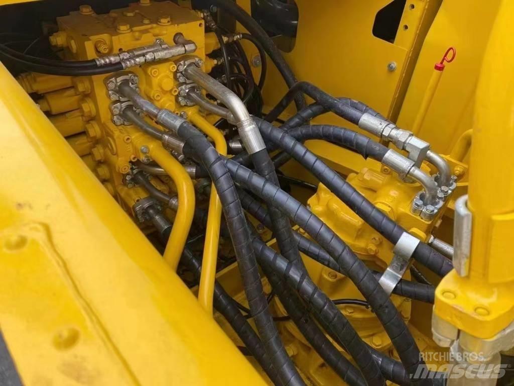Komatsu 200-8 Telakaivukoneet