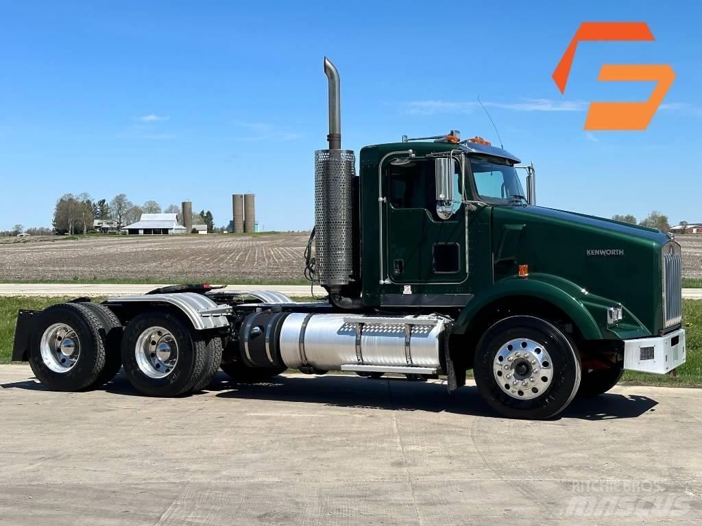 Kenworth T800 Vetopöytäautot