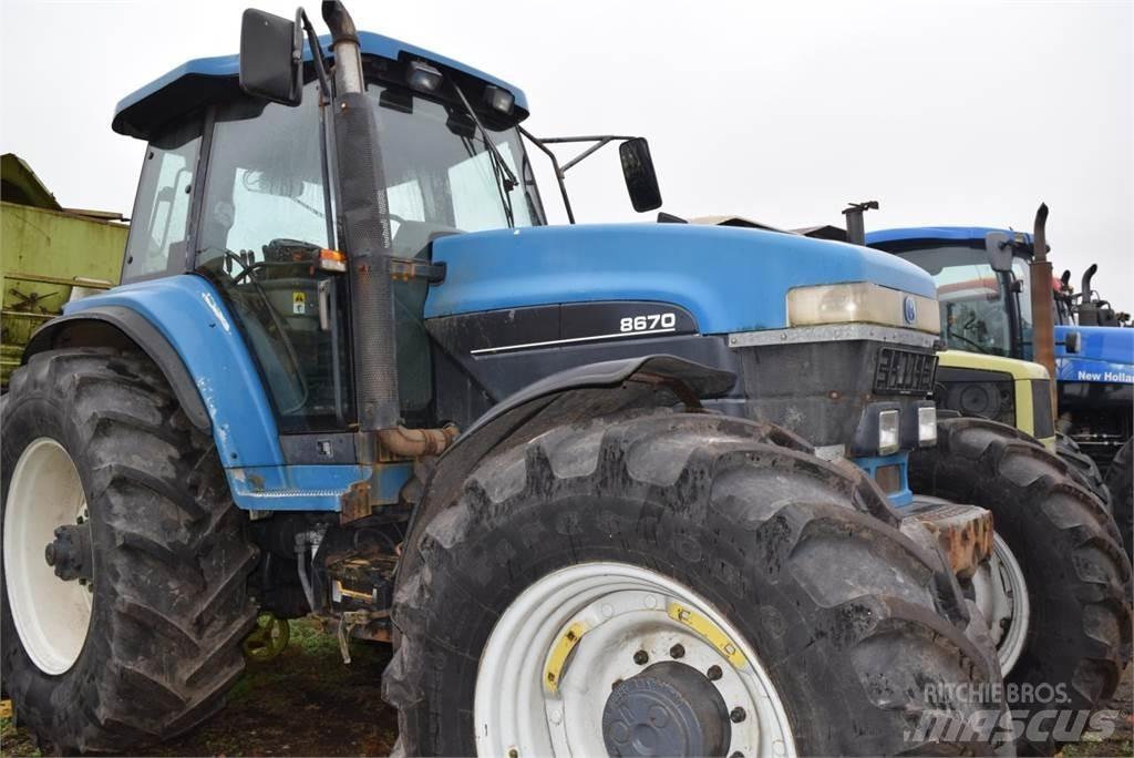 New Holland 8670 Traktorit