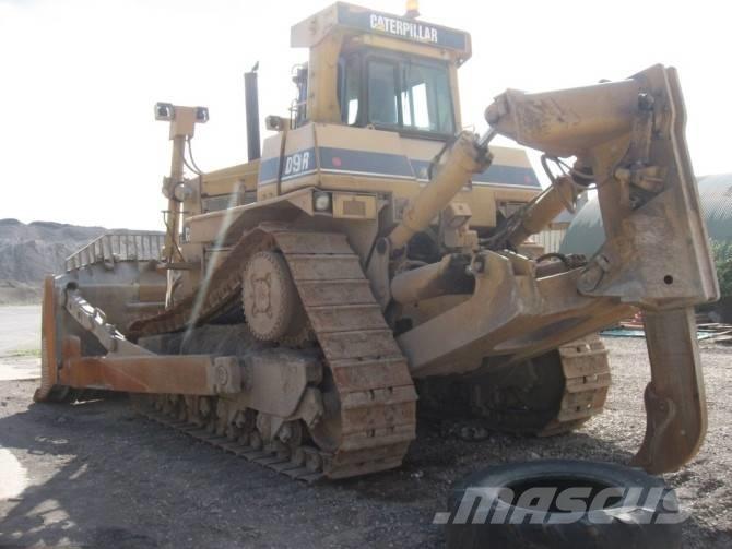 CAT D9R Telaketjupuskutraktorit