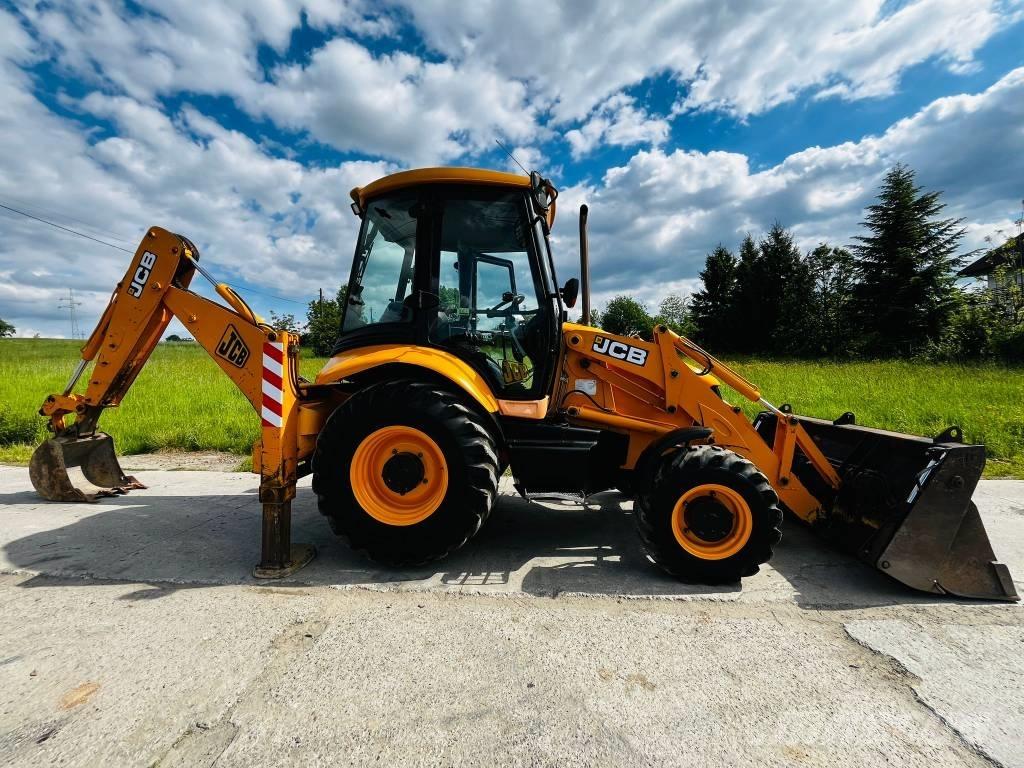 JCB 3 CX Kaivurikuormaajat