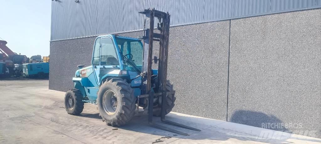 Manitou M 26.4 Maastotrukit