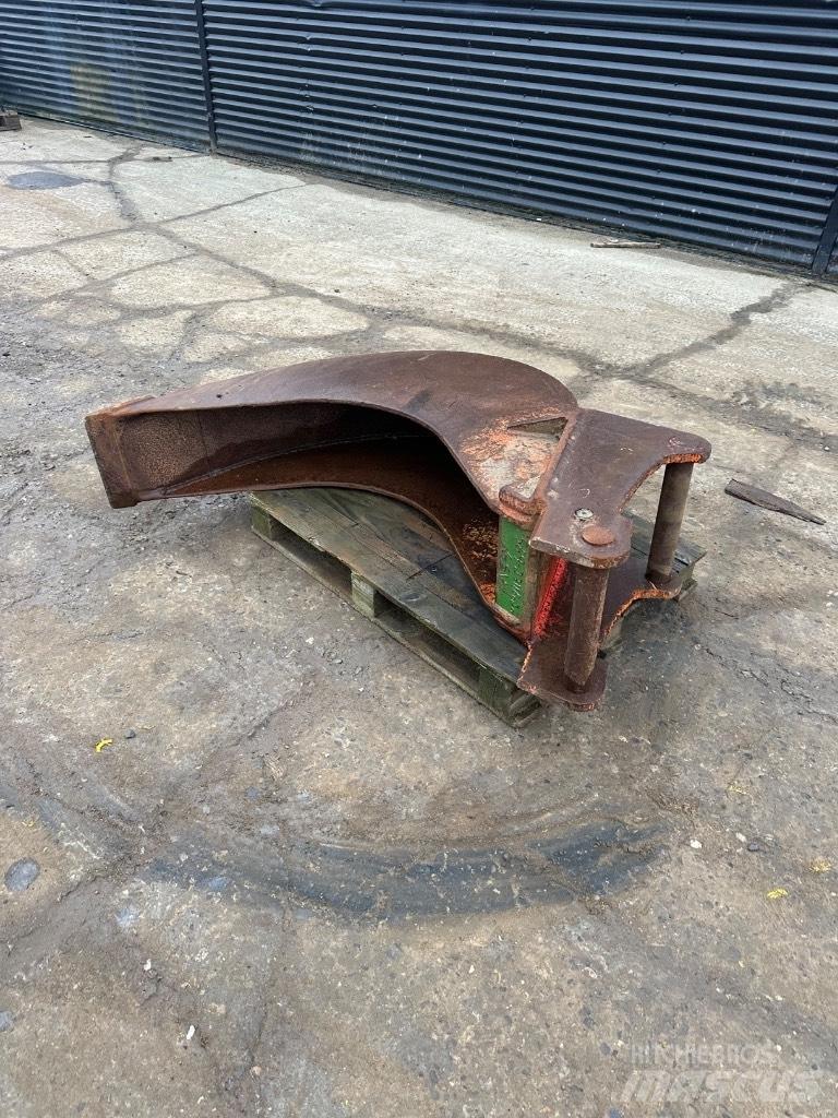  Andet S60 skovl Kauhat