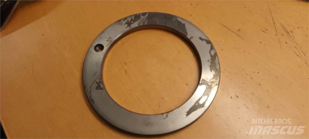 Ponsse P35877 Kuormatraktorinosturit
