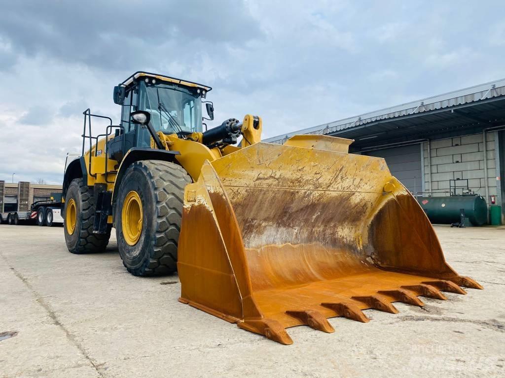 CAT 972 Pyöräkuormaajat