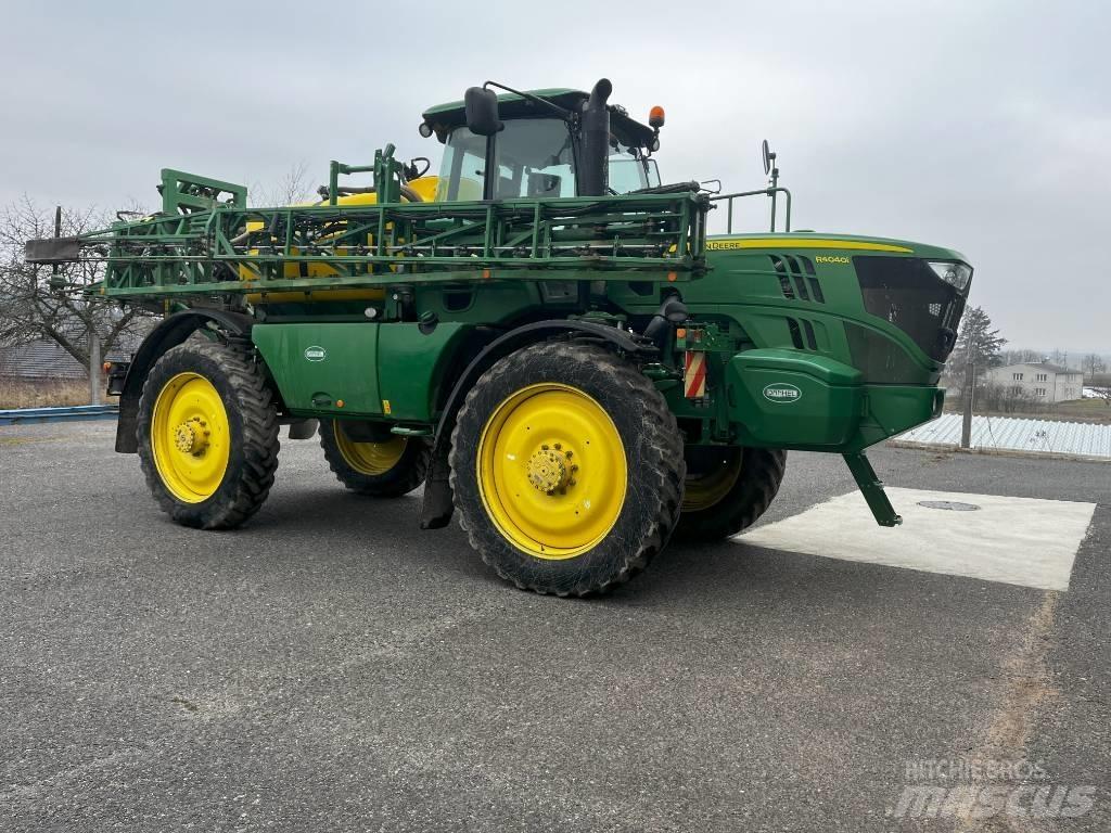 John Deere R4040i Itsekulkevat ruiskut