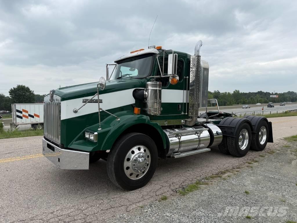 Kenworth T800 Vetopöytäautot