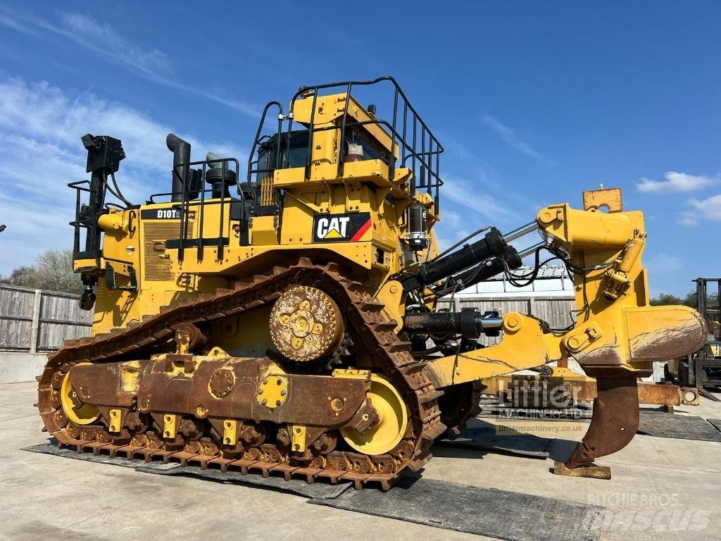 CAT D 10 T 2 Telaketjupuskutraktorit