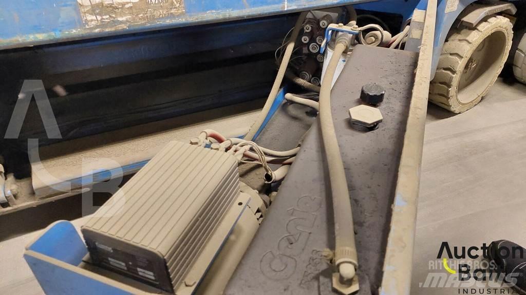 Genie GS 2646 Saksilavat