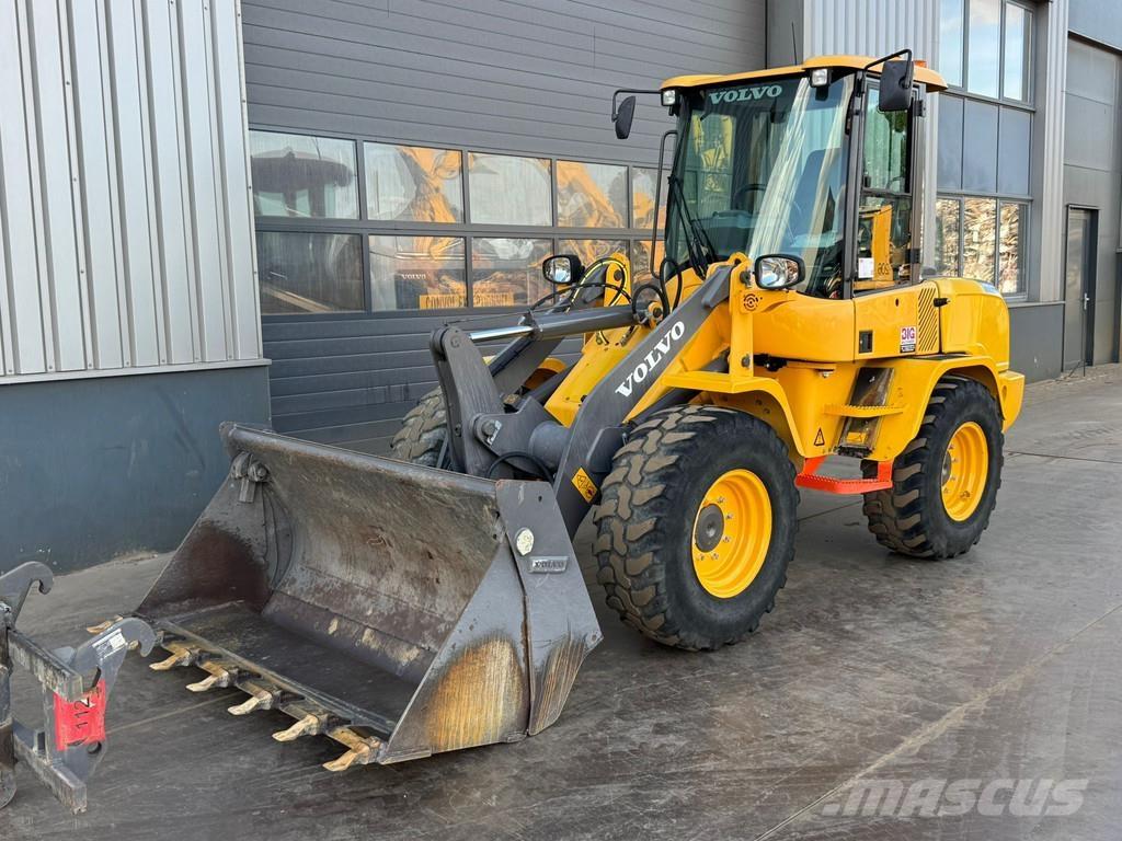 Volvo L30G Pyöräkuormaajat