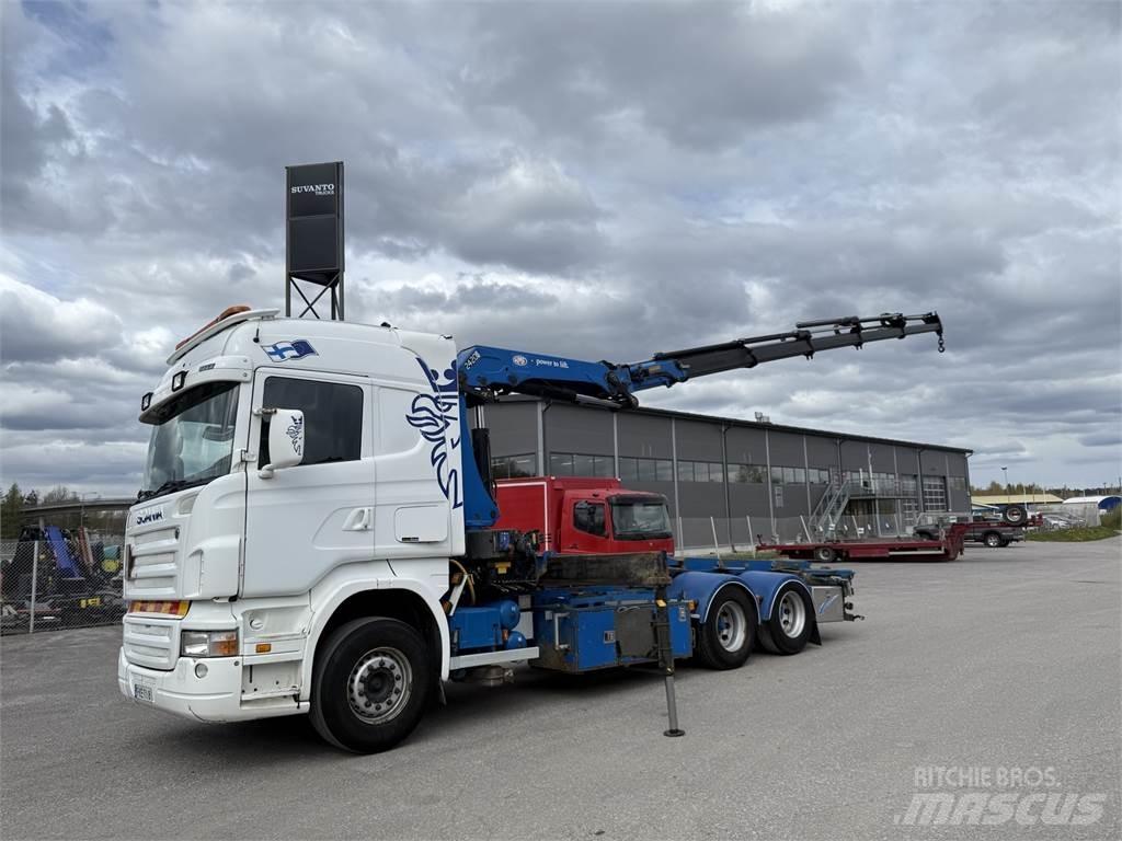 Scania R420 6X2 Nosturiautot