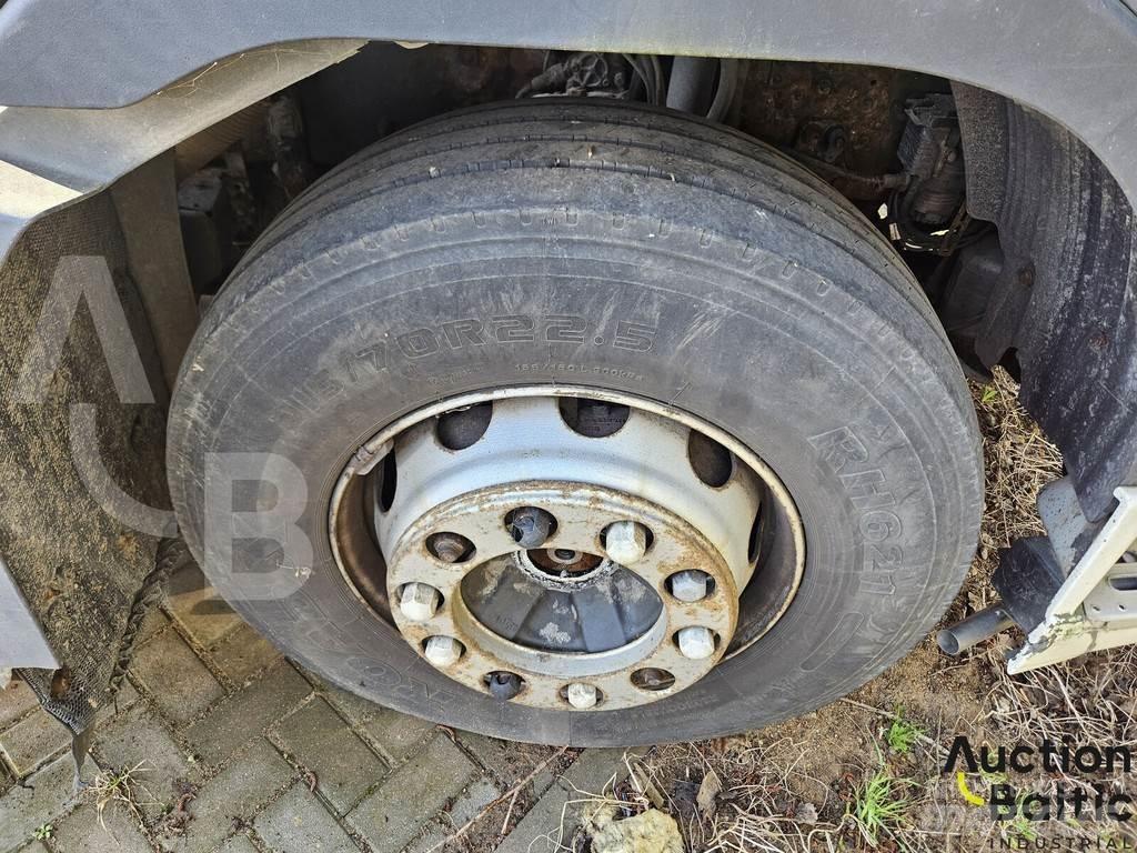 Volvo FH440 Vetopöytäautot