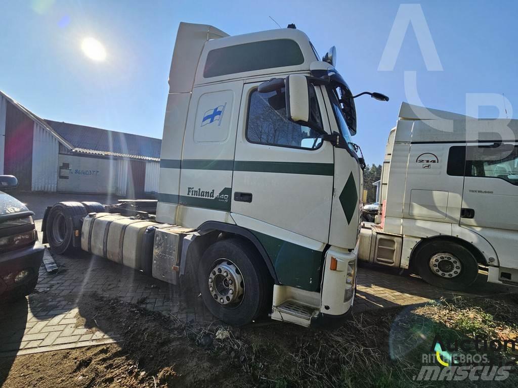 Volvo FH440 Vetopöytäautot