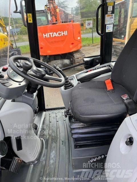 CAT 906 Pyöräkuormaajat