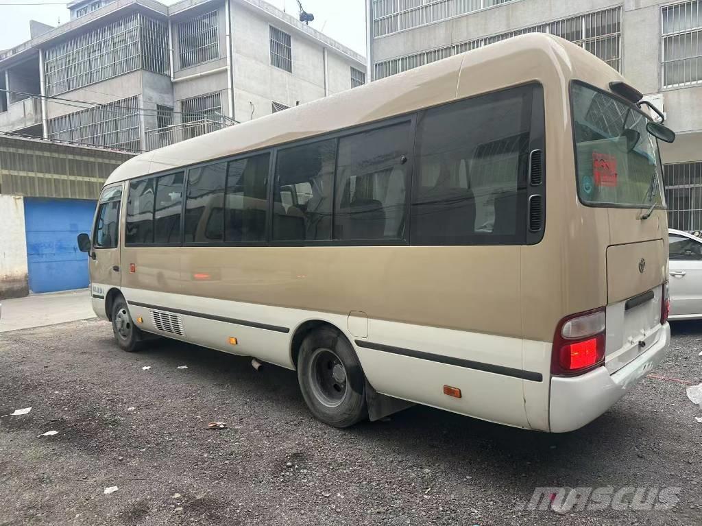 Toyota Coaster Linjaliikennebussit