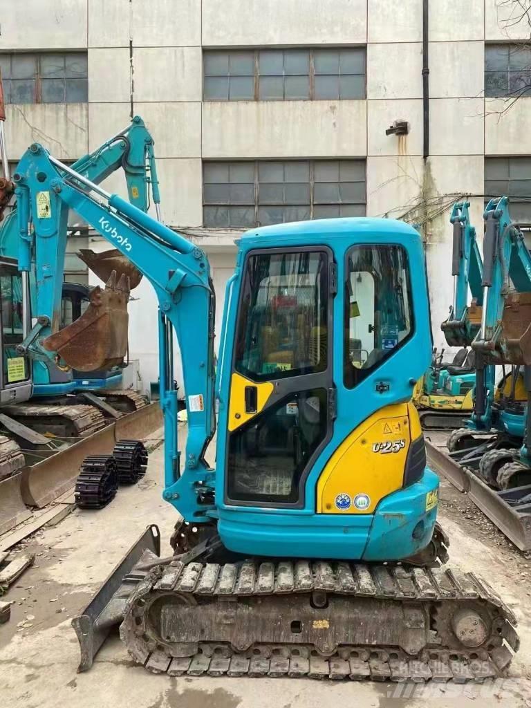 Kubota U 25 Minikaivukoneet < 7t