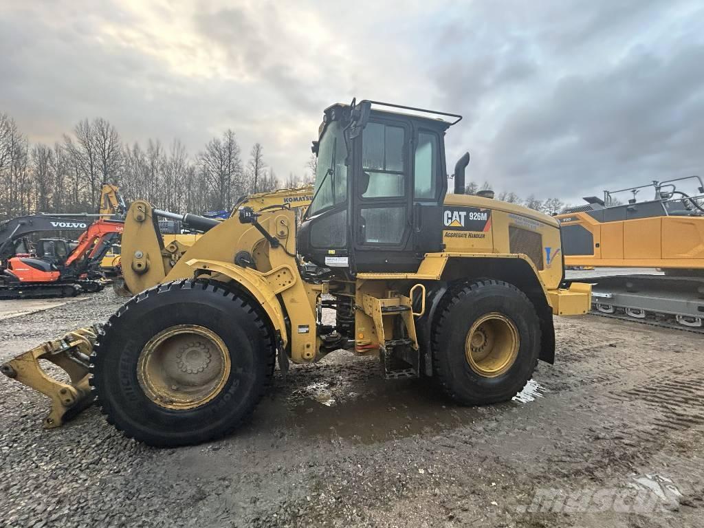 CAT 926 Pyöräkuormaajat