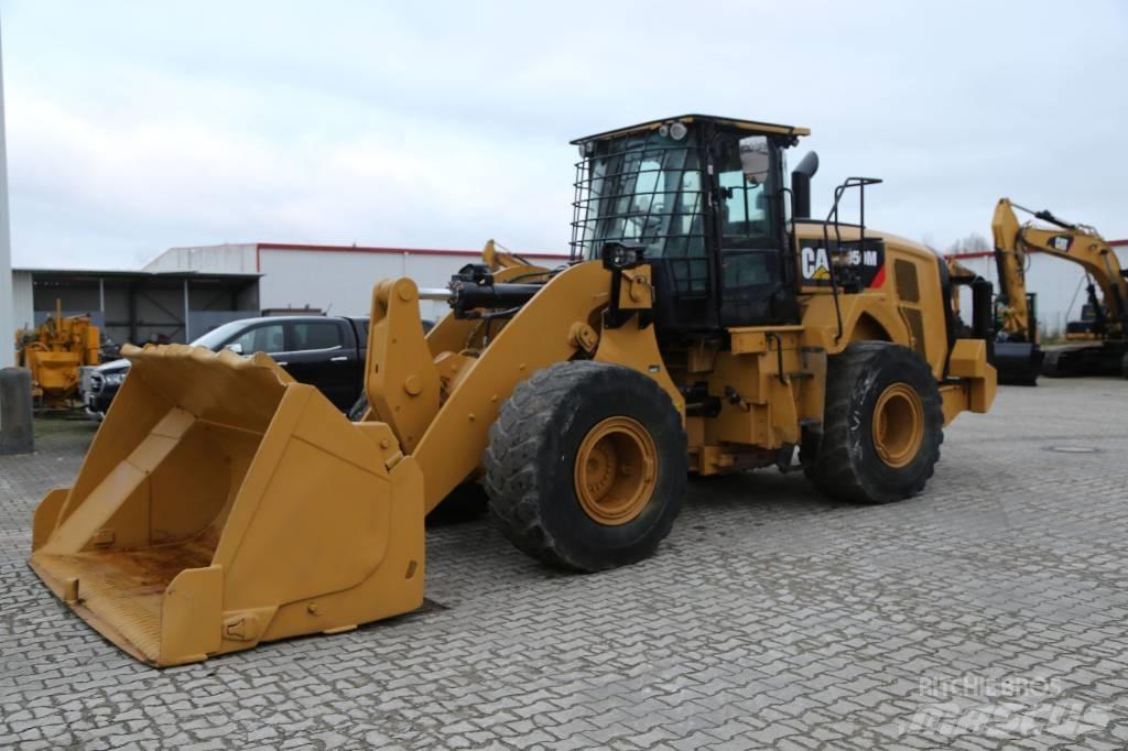 CAT 950M Pyöräkuormaajat