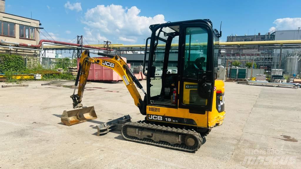 JCB 19 C Minikaivukoneet < 7t