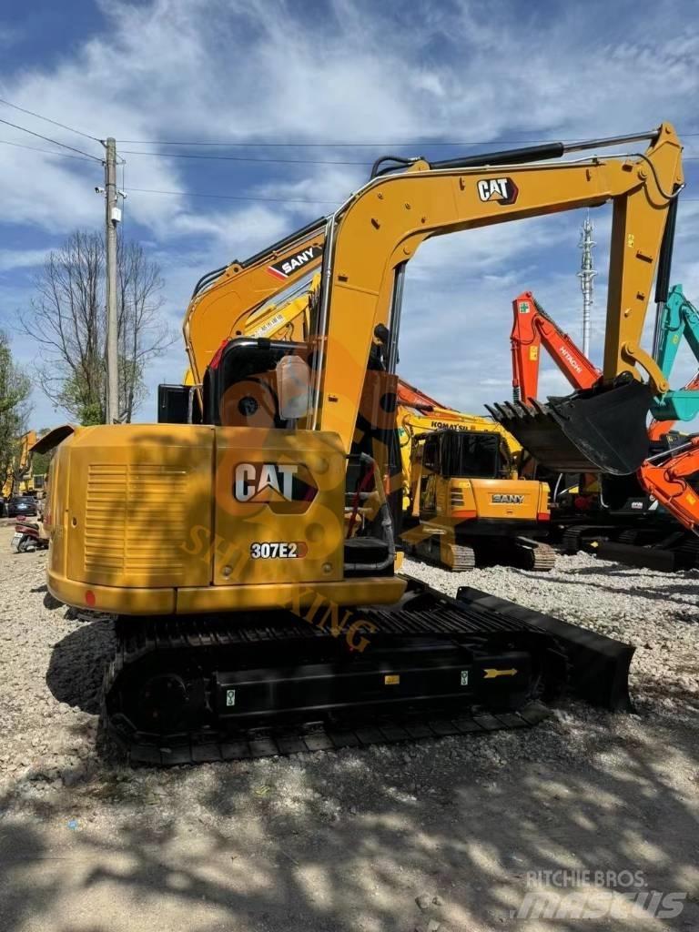 CAT 307 E2 Midikaivukoneet 7t - 12t