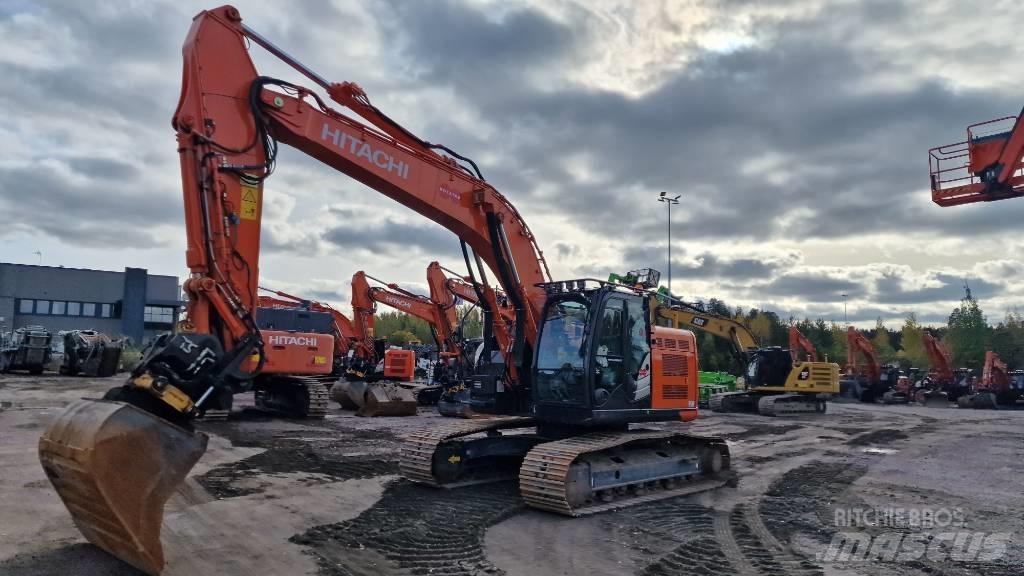 Hitachi ZX225USRLC-6 Telakaivukoneet