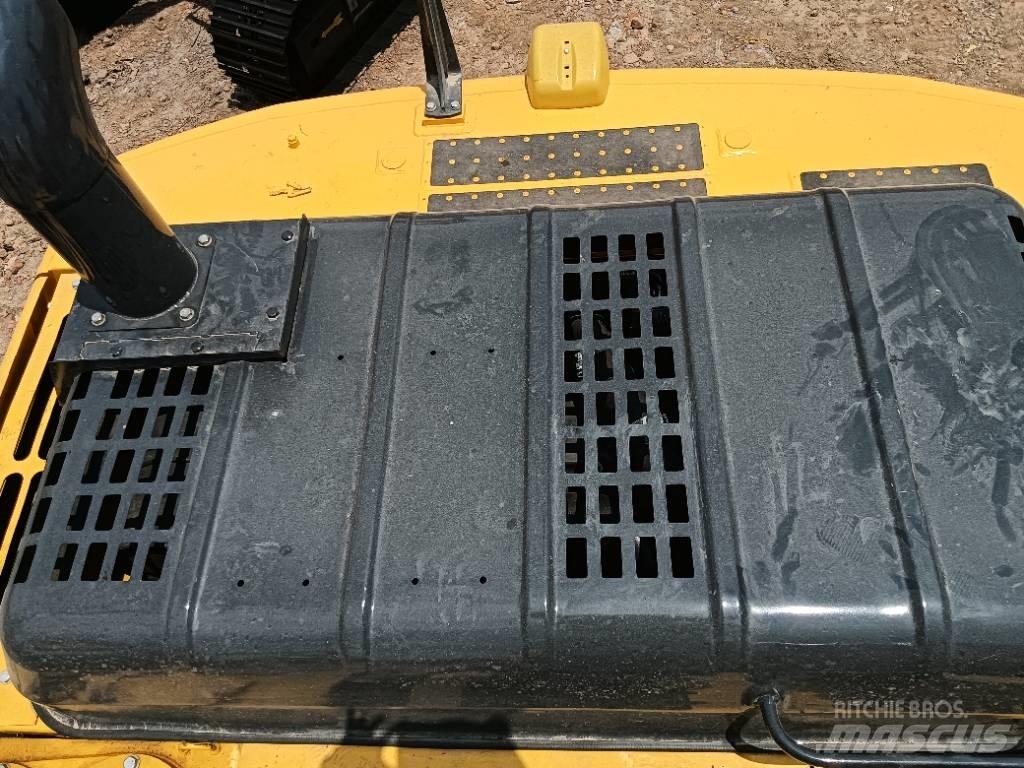 Komatsu PC 240 LC Telakaivukoneet